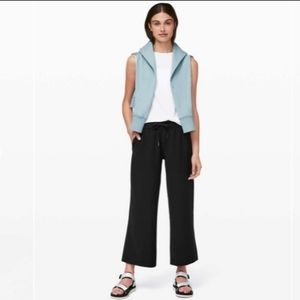 Lululemon On the Fly Wide-Leg 7/8 Pant *Woven
